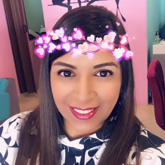 Meet your Posher, Johanna - Picture 1 of 1